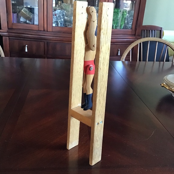 Vintage Wooden Acrobat Man - Picture 3 of 4